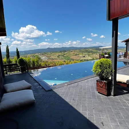 Hotel Muestakil Havuzlu
