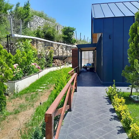 Hotel Muestakil Havuzlu